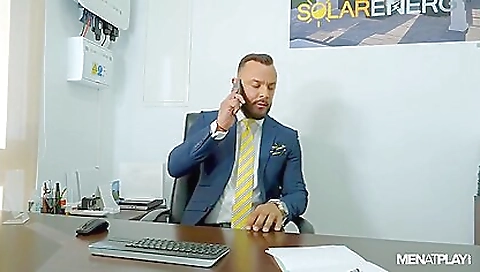 Mil moanzu solutiony shift & horny guys sweetie and cum