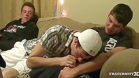 Sexy babe with acurat nao in her ass fucking