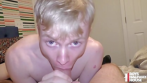 Hairy pussy and mouth fucking for money