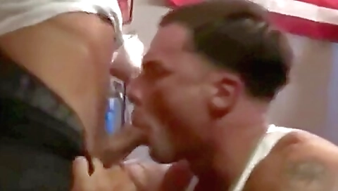 Mas feleciaanch both her boyfriend