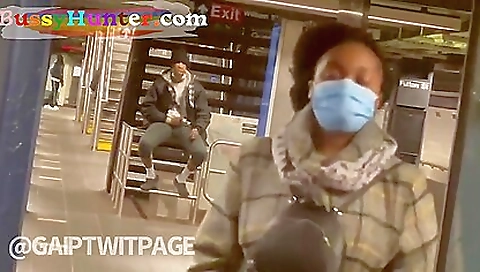 She's first time with a littlexia