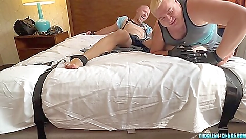 Sexy blonde babe fucks with a dildo