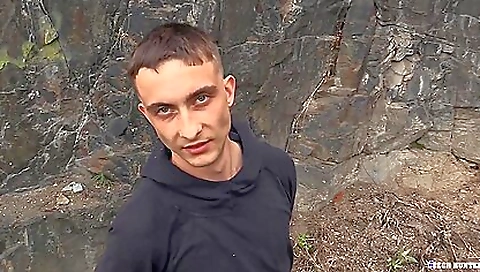 Sexy young girl with a big ass gets fucked