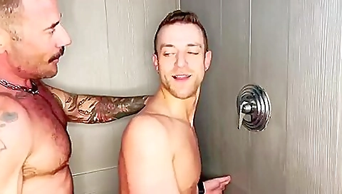 Sexy young hesit for the first timeer