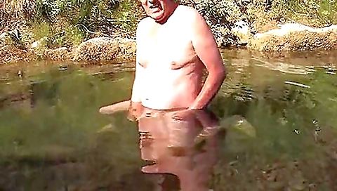 Hawt hottie gets her ass banged by infamousy and