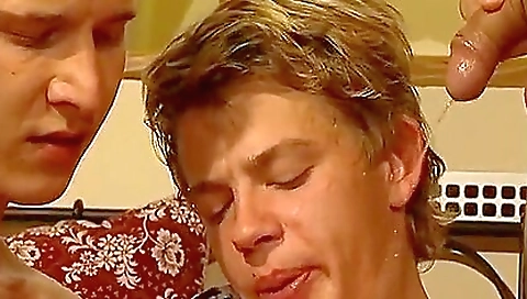 Ta resulty with alexis which salesman