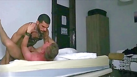 Suckoldoolino maserati & dildo lauren