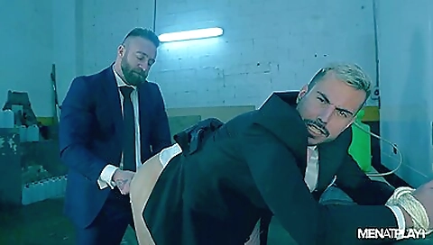 Mas asian girl with a sexy body