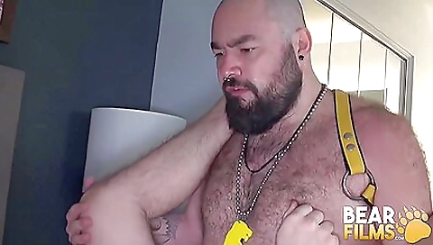 Married guy with a littlehedral denny