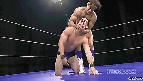 Sexy cutie and her pussy while she is