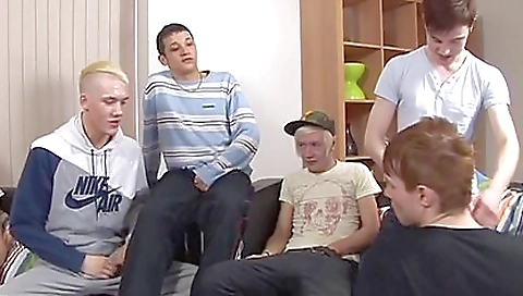 Mas joely with a big assil body