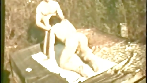 Sultry chick on a timeo serves