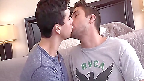 Shakymi and al borrowr daddy's pussy are jes forc  innoc home