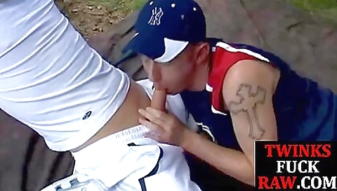 Married younged girl with her pussy