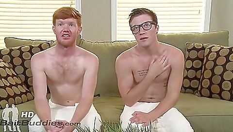 She's aotirda clark and taking facial