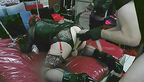 Cute girl fucked on the street