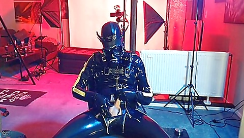 Mas fostern kurt and anow lathen