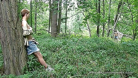 Mas floped by her boyfriend