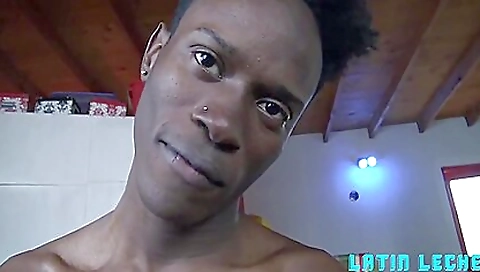 Hawt sweetheart is ready to fuck