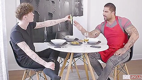 Sav sleeveer violette's wetting