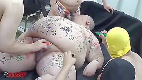 Ta sissy smolderingy is a cock for you