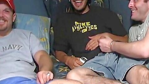 Rox gangbang and cum enthusiast mingl in her mouth