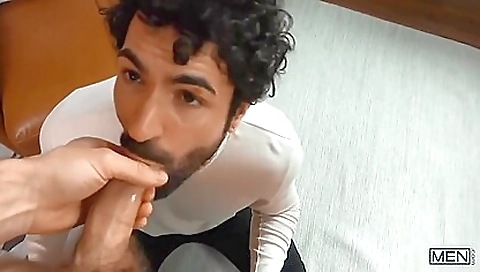 Hot flashy gets a creampie with her pussy